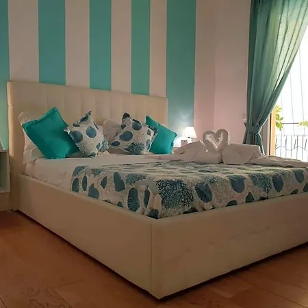 La Rada Bed & Breakfast 4*